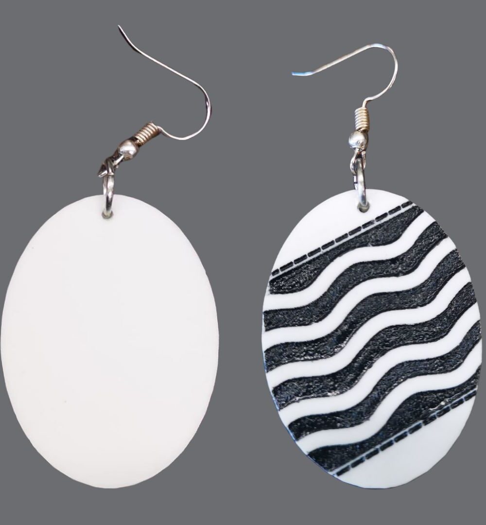 Mbadada Earrings - Image 3